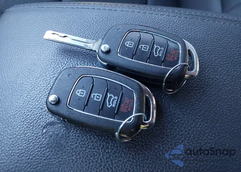 2017 Hyundai Tucson Se из США, поврежденный, VIN KM8J33A40HU519953